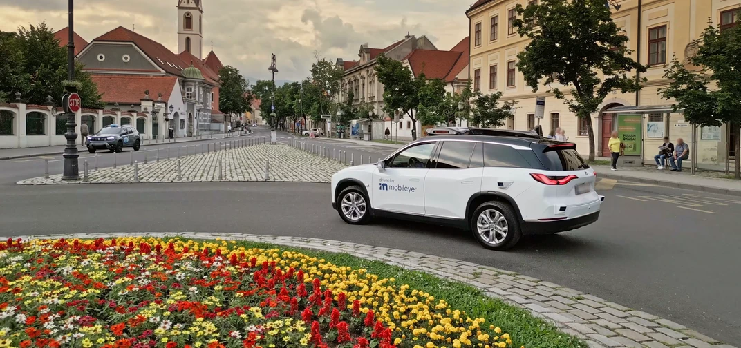 An autonomous vehicle powered by the Mobileye Drive™ self-driving system navigates the streets of Zagreb.