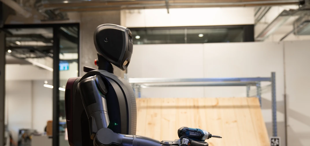 MenteeBot’s dexterity is designed for a wide spectrum of activities in both households and industrial warehouses.